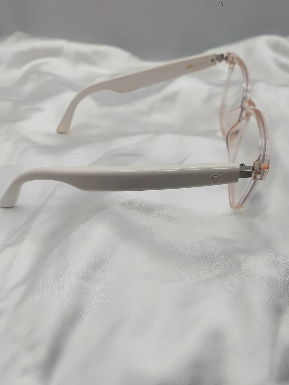 HYUNDAI HY-C8 Pro True Wireless Bluetooth Smart Glasses